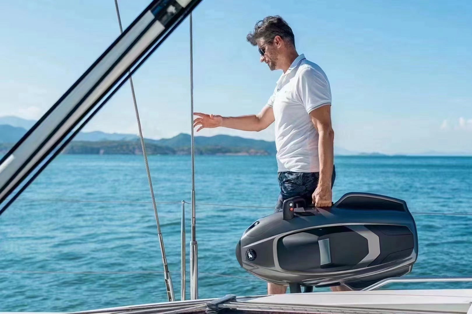 HAVOSPARK H9 Electric Underwater Scooter – 3.3kW Power, 40m Depth, 100min Runtime