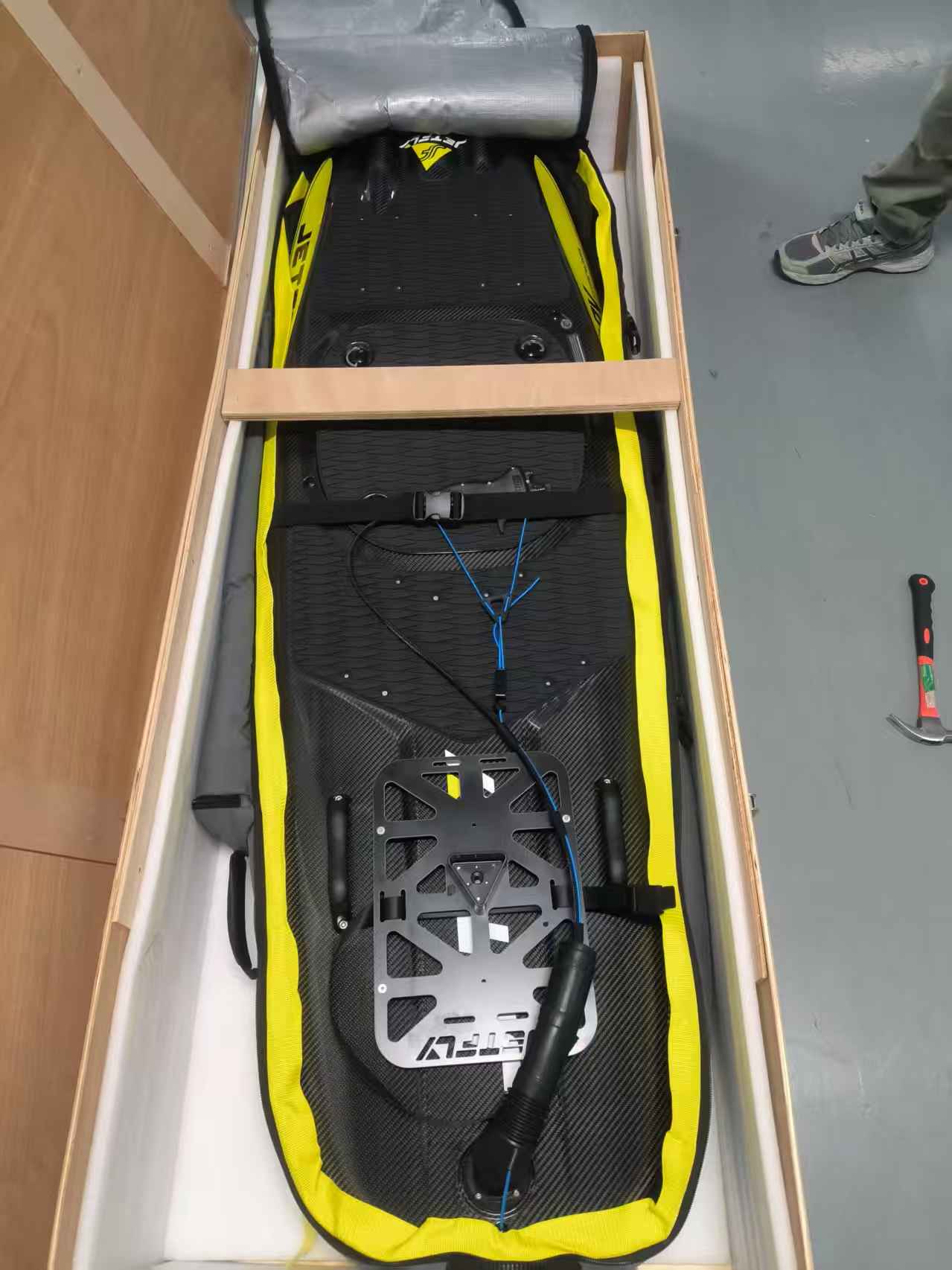 Havospark JF-ADV Crossing Jetboard — Long-Range T1000 Carbon Fiber EFI Two-Stroke Jet Surf Board (92km Range)