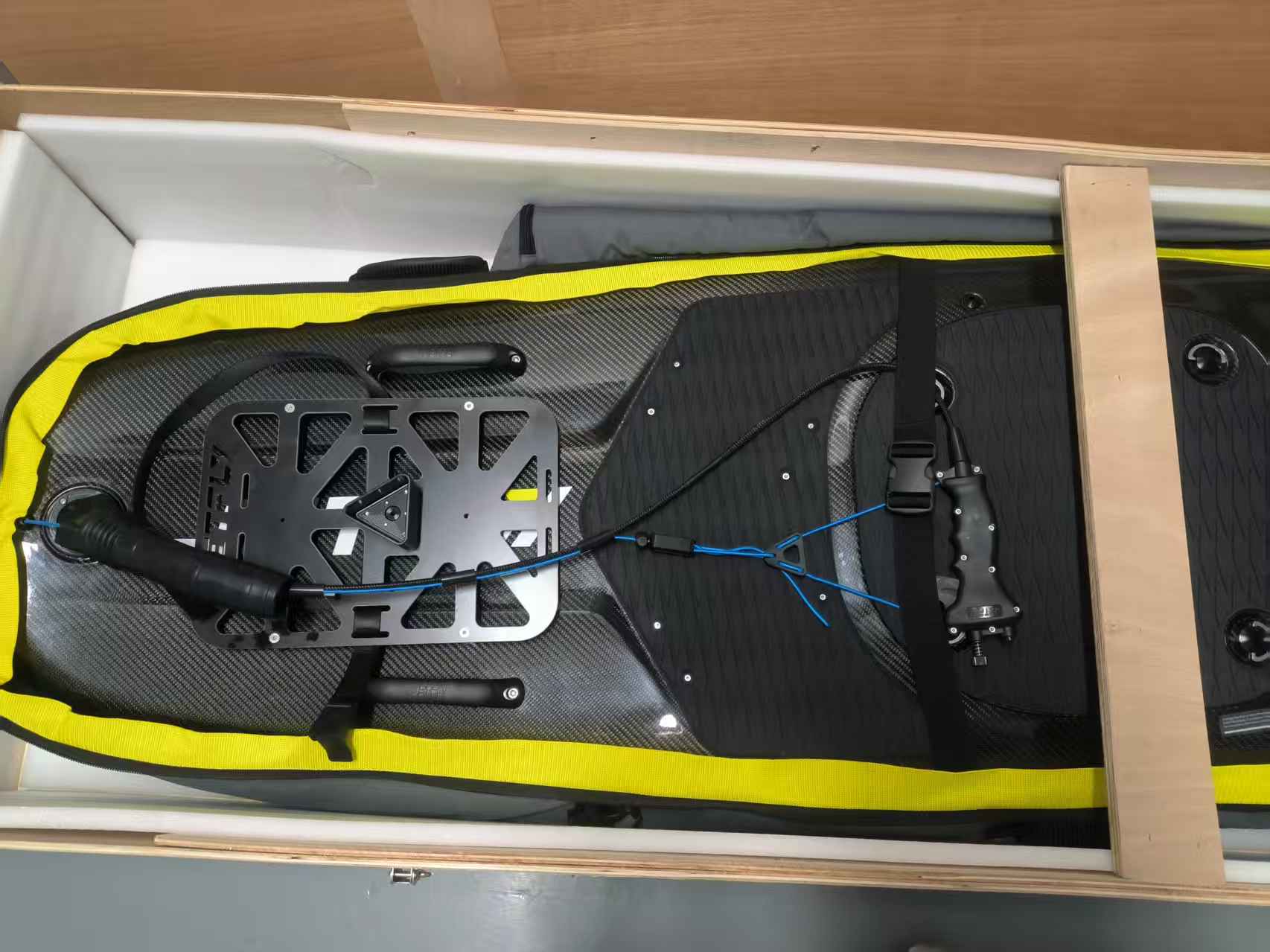 Havospark JF-ADV Crossing Jetboard — Long-Range T1000 Carbon Fiber EFI Two-Stroke Jet Surf Board (92km Range)