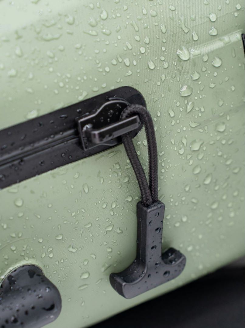 HAVOSPARK 25L Anti-Drowning Waterproof Floatable Backpack – Inflatable Survival Pack