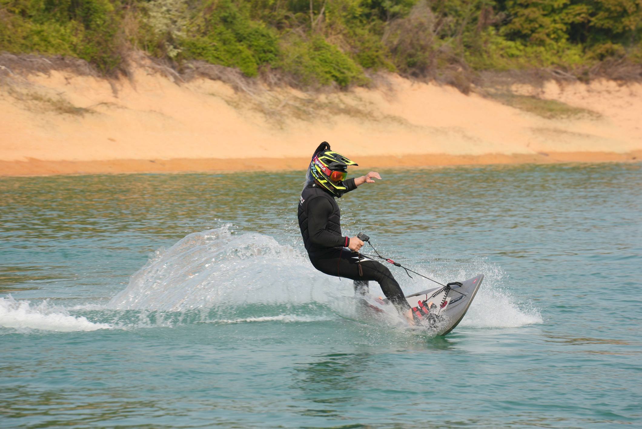 Havospark JF04 Electric Surfboard – 10kW, 50km/h | Affordable Model for Beginners