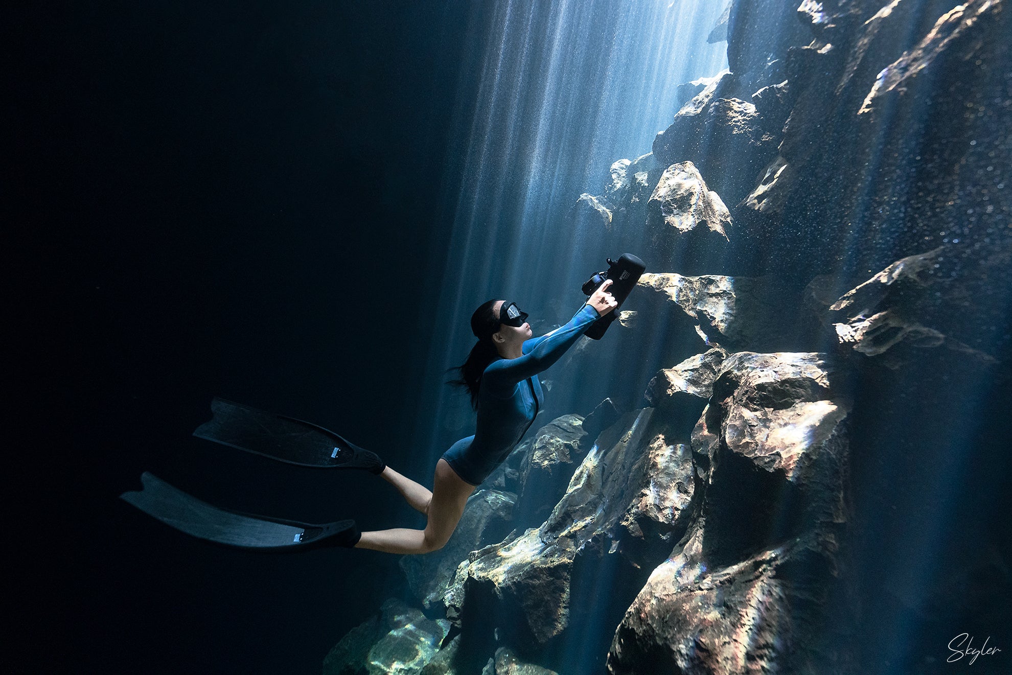 HAVOSPARK HS-S1 PRO Electric Underwater Scooter – 3-Speed, 131ft Depth, 17.6lbf Thrust (by LEFEET)